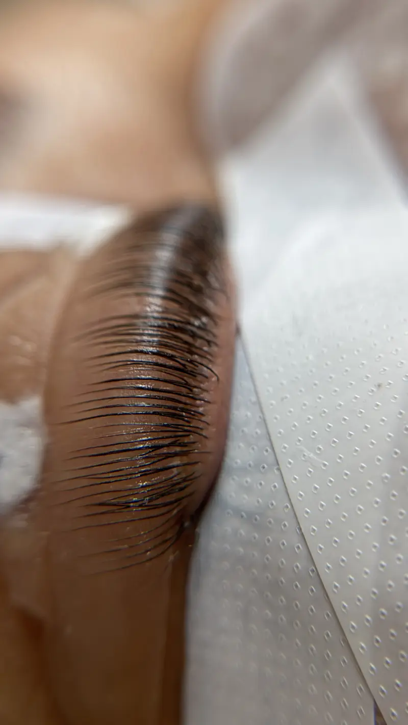 Lash Lifting